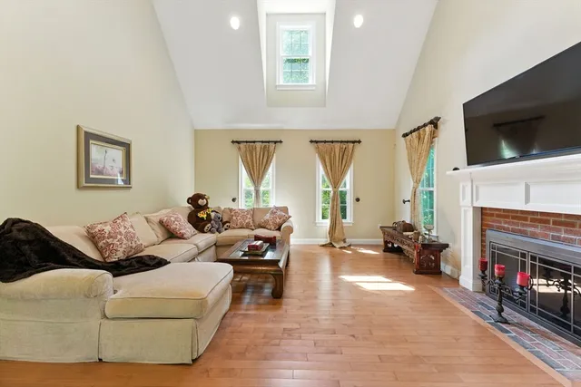 $1,198,000 | 1155 Burroughs Road, Boxborough, MA 01719