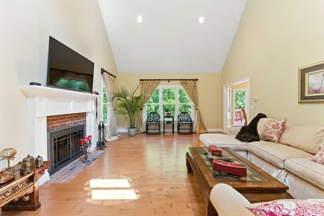 $1,198,000 | 1155 Burroughs Road, Boxborough, MA 01719