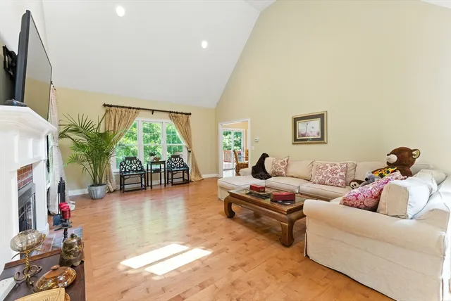 $1,198,000 | 1155 Burroughs Road, Boxborough, MA 01719