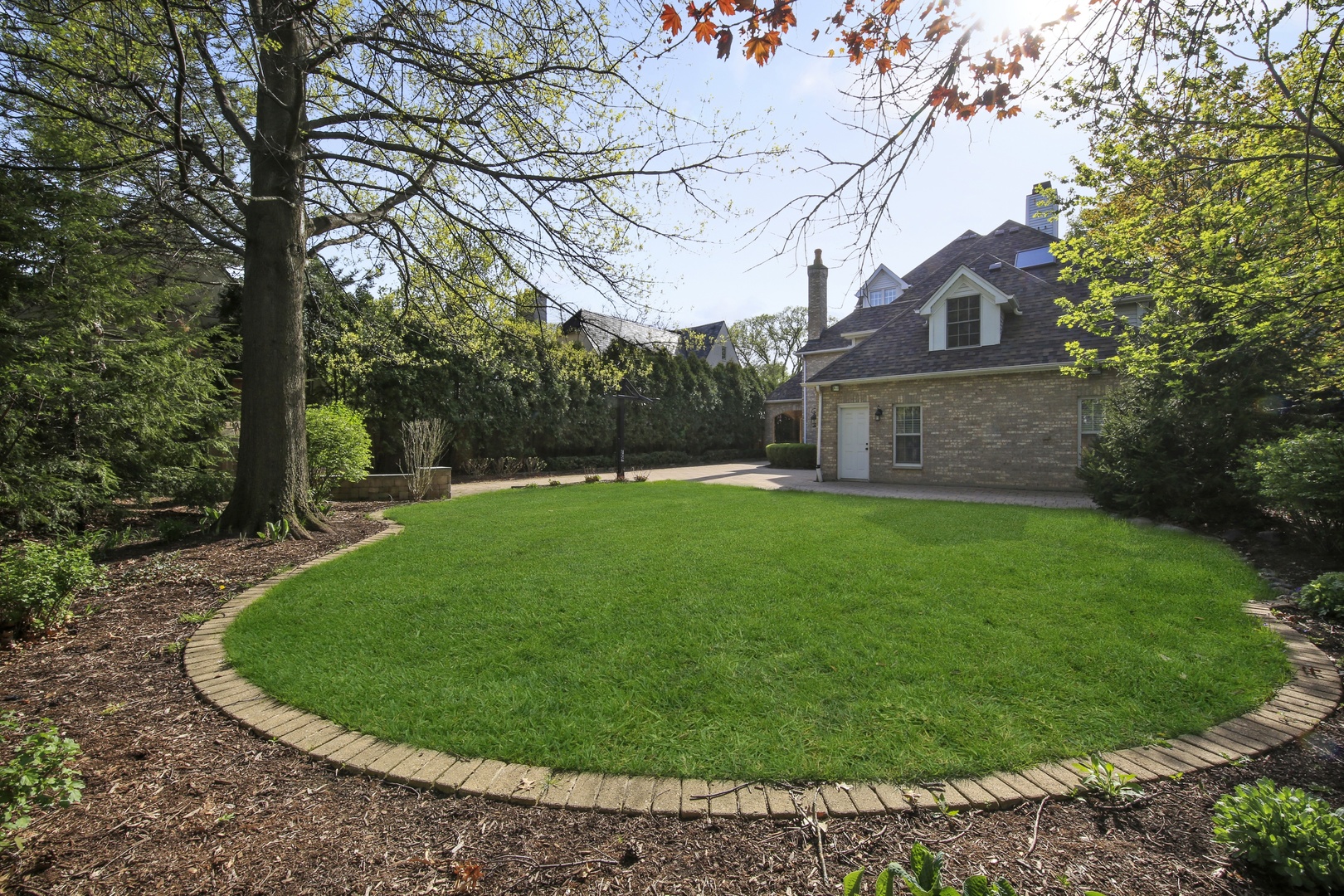 323 North Vine Street Hinsdale, IL 60521 - Photo 22 of 26