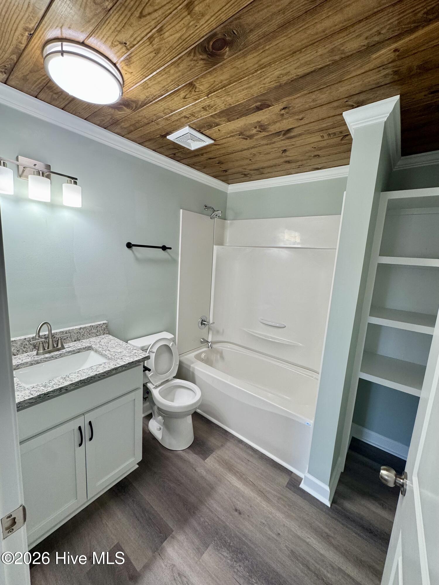 903 East Balsey Street Clinton, NC 28328 - Photo 16 of 30 bath1
