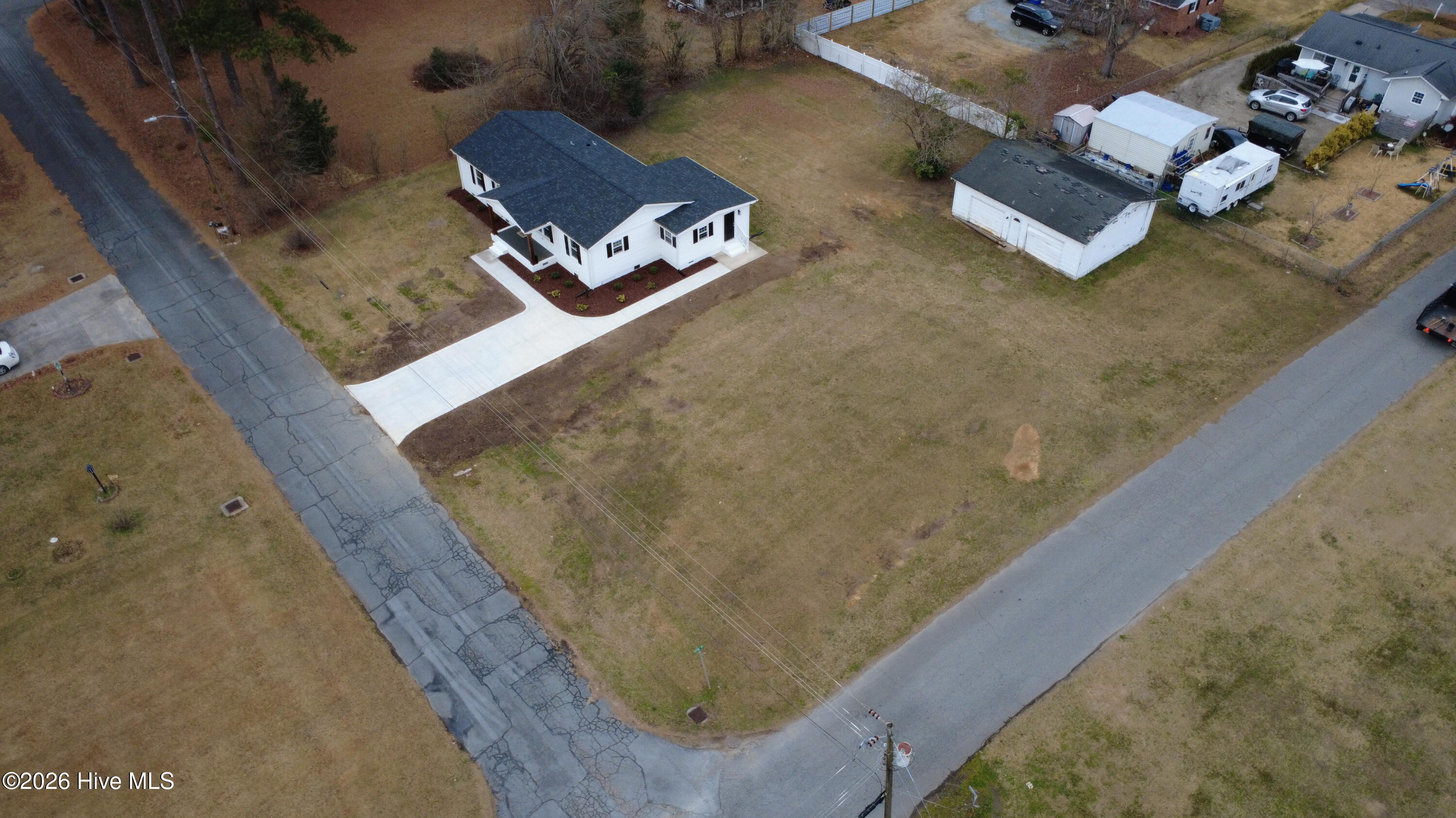 903 East Balsey Street Clinton, NC 28328 - Photo 26 of 31 drone corner
