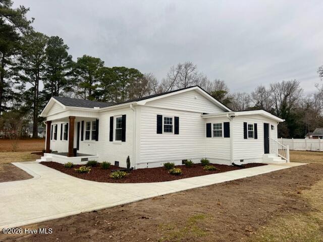 903 East Balsey Street Clinton, NC 28328 - Photo 3 of 30 IMG_9121