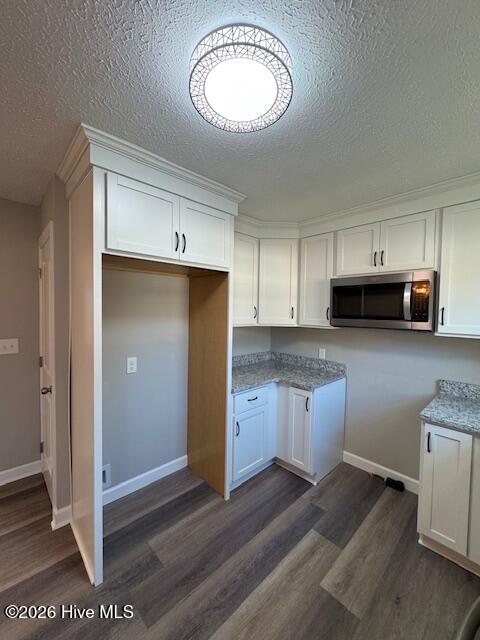 903 East Balsey Street Clinton, NC 28328 - Photo 9 of 30 kitchen4