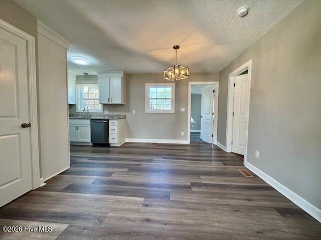 903 East Balsey Street Clinton, NC 28328 - Photo 10 of 30 dining