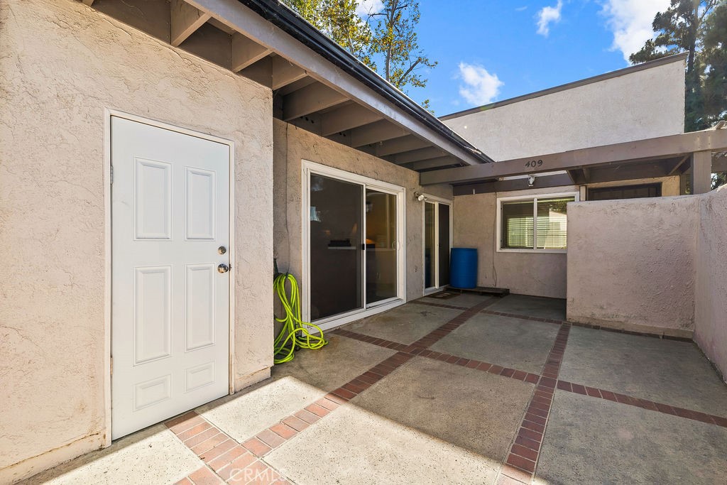 409 North Vía Roma Anaheim, CA 92806 - Photo 35 of 40