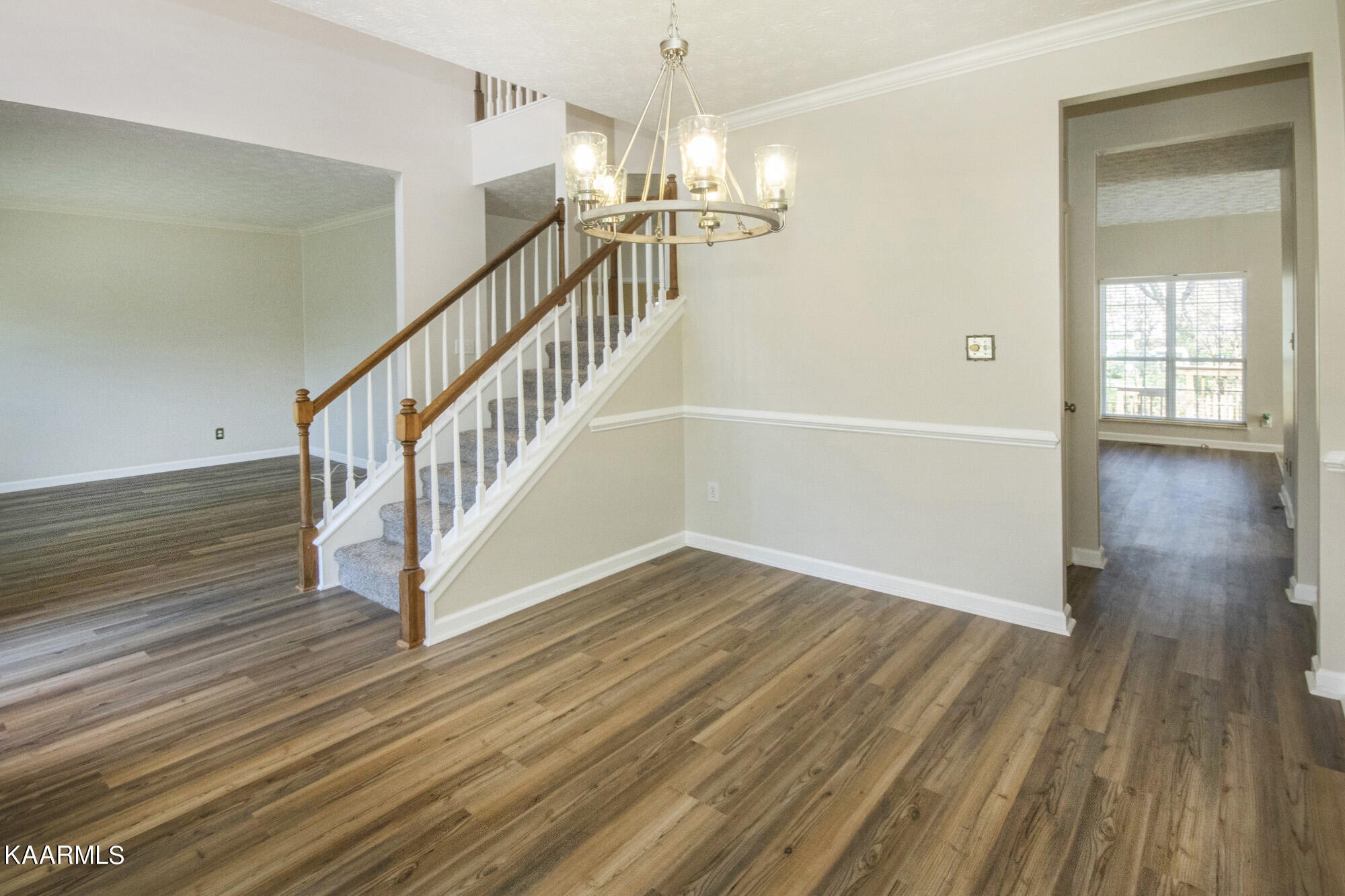 1130 Vale View Road Knoxville, TN 37922 - Photo 3 of 37 Gallery Image 3