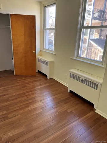 $900,000 | 116 Gavin Street, Yonkers, NY 10701