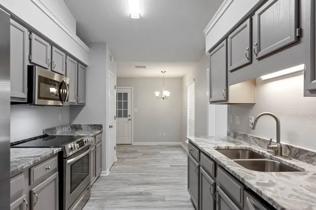 $2,450 | 121 Duncan Drive, Crawfordville, FL 32327