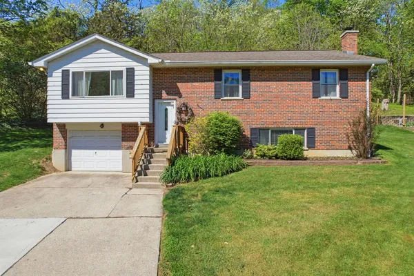 $375,000 | 4660 Winters Lane, Newport, KY 41076