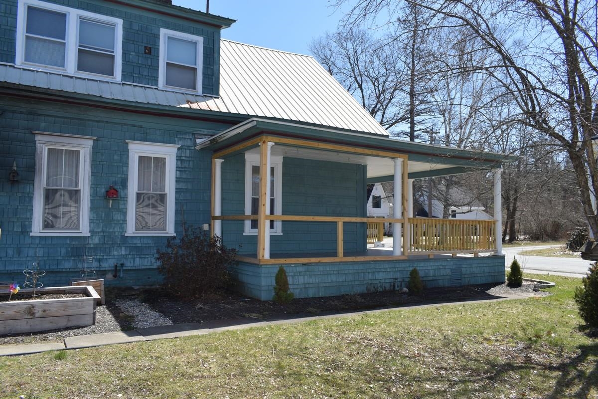 20 Pleasant Street Lancaster, NH 03584 - Photo 7 of 40 Gallery Image 7