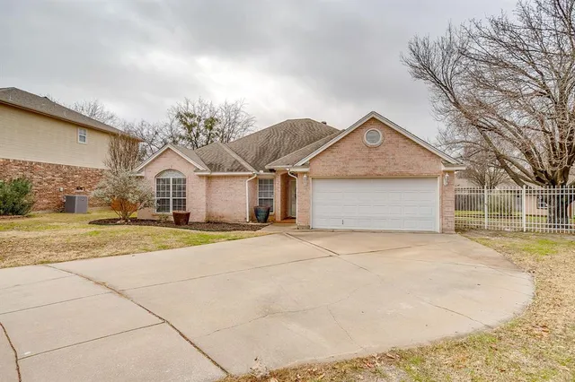 $338,000 | 177 Aspen Loop, Aledo, TX 76008