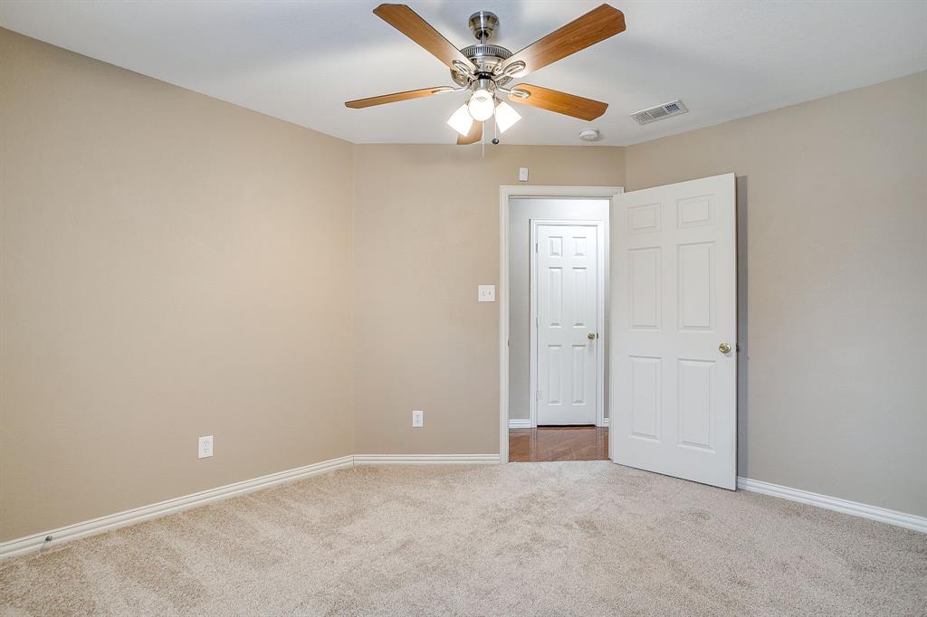 177 Aspen Loop Aledo, TX 76008 - Photo 36 of 40