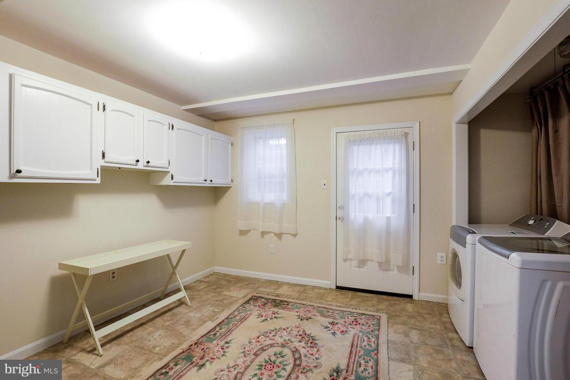 7366 Clifton Road Clifton, VA 20124 - Photo 24 of 30 Interior (General)