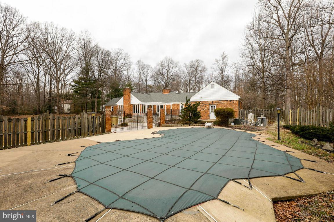 7366 Clifton Road Clifton, VA 20124 - Photo 29 of 30 Exterior (Rear)