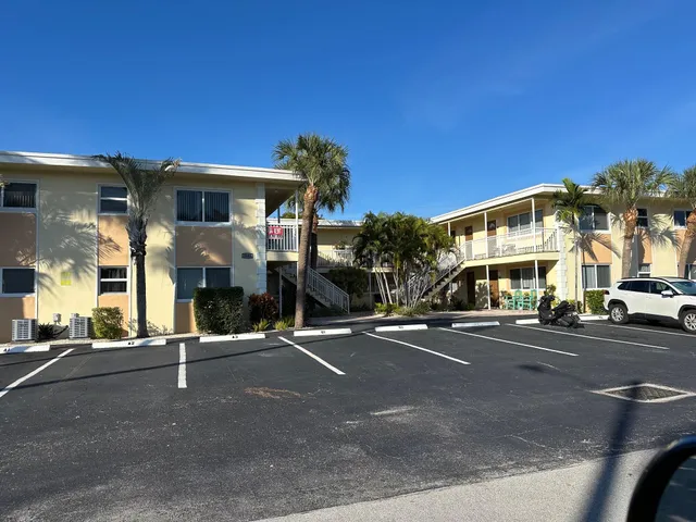 $1,850 | 1649 Southeast 4th Street, Unit B1, Deerfield Beach, FL 33441