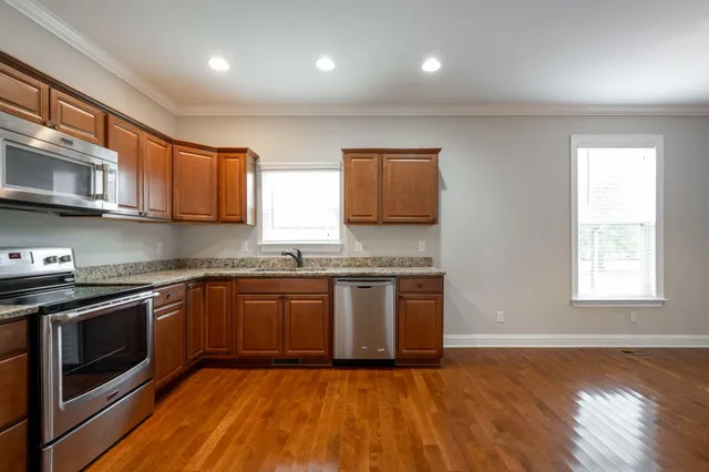 $285,000 | 140 Fieldstone Cmns, Rock Spring, GA 30739