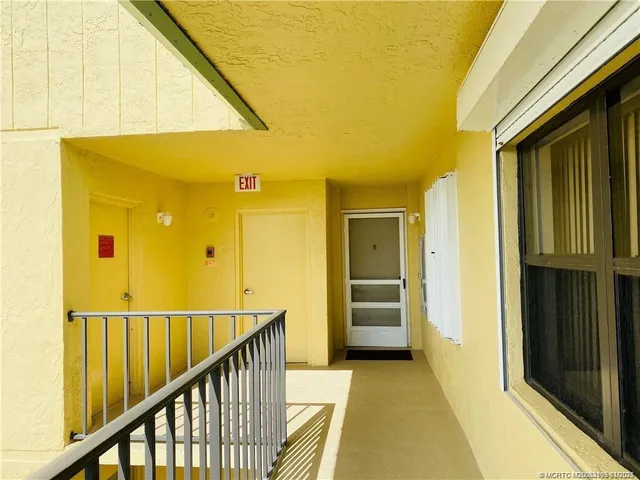 $2,600 | 7380 South Ocean Drive, Unit 917A, Jensen Beach, FL 34957