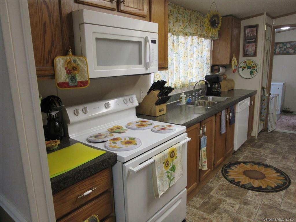 44713 Fish Camp Road New London, NC 28127 - Photo 6 of 19 Gallery Image 6