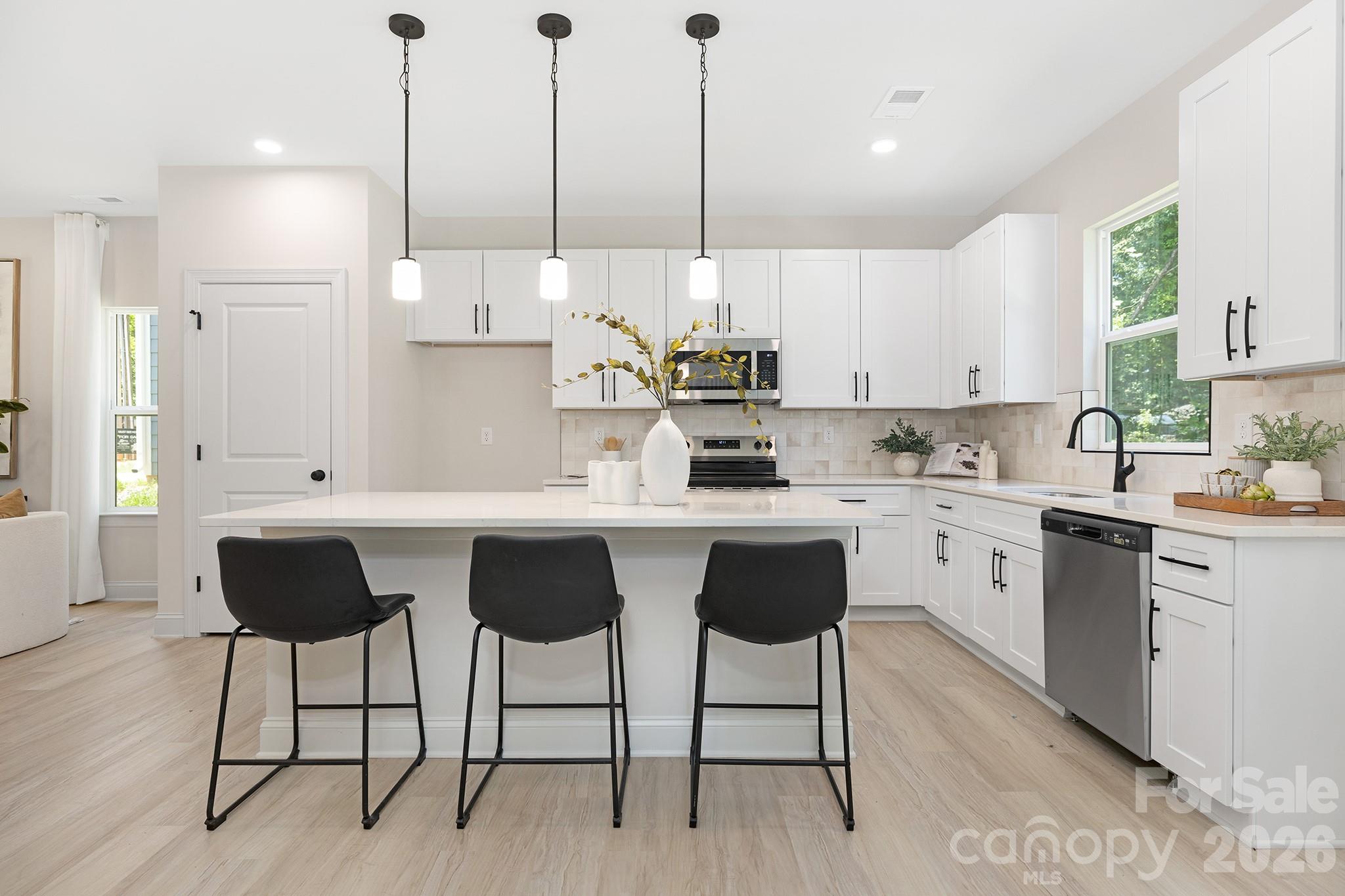 7001 Ware Road Charlotte, NC 28212 - Photo 6 of 23