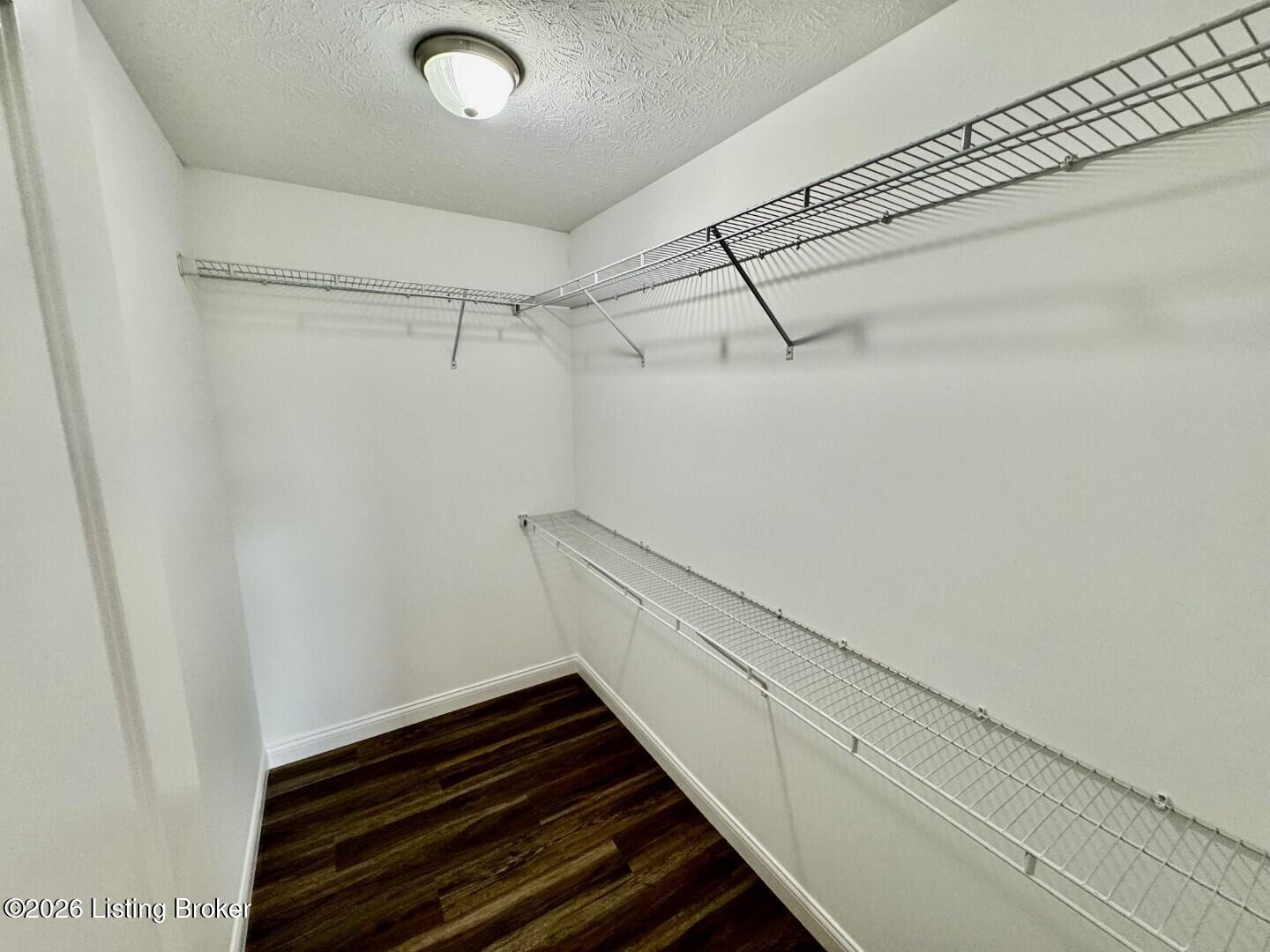 1556 Old Perryville Loop Springfield, KY 40069 - Photo 10 of 22 010_WalkIn Closet