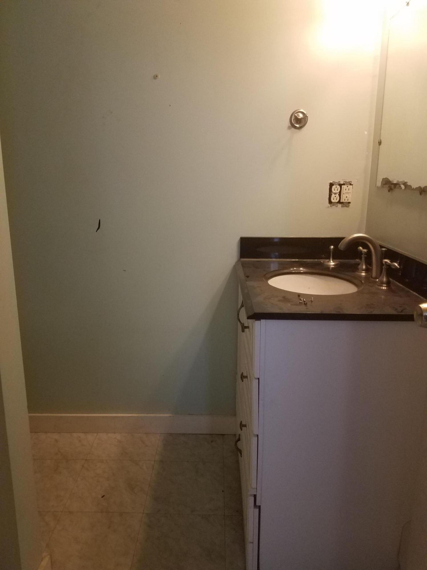 326 Franklin Road Jay, ME 04239 - Photo 21 of 48 20191108_154108