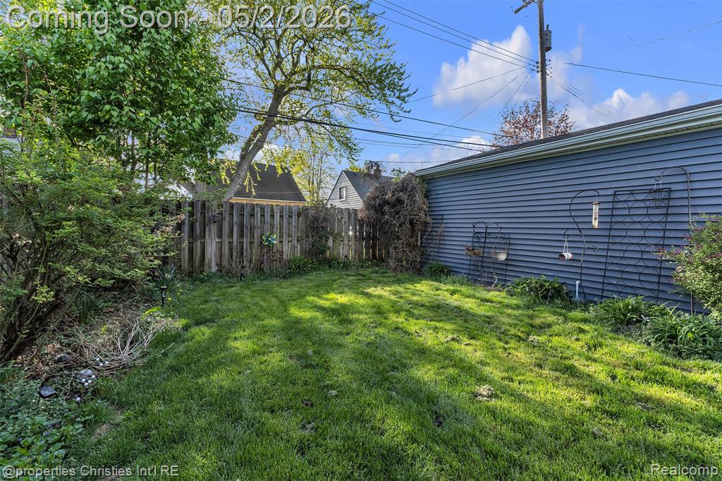 3281 Cumberland Road Berkley, MI 48072 - Photo 55 of 60