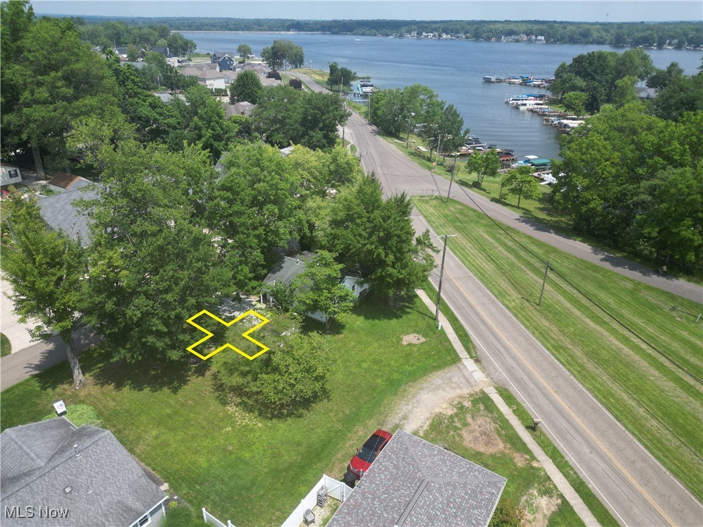 1842 Grandview Road Lake Milton, OH 44429 - Photo 3 of 35
