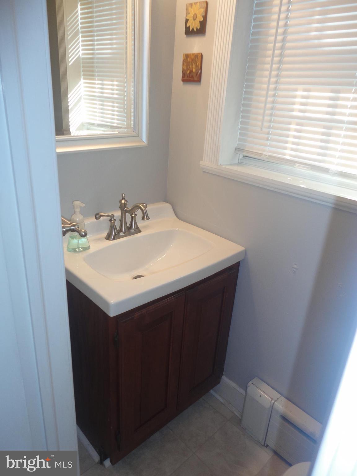 90 Saxer Avenue Springfield, PA 19064 - Photo 12 of 33 Gallery Image 12