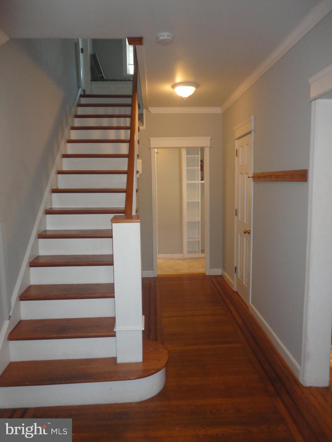90 Saxer Avenue Springfield, PA 19064 - Photo 4 of 33 Gallery Image 4