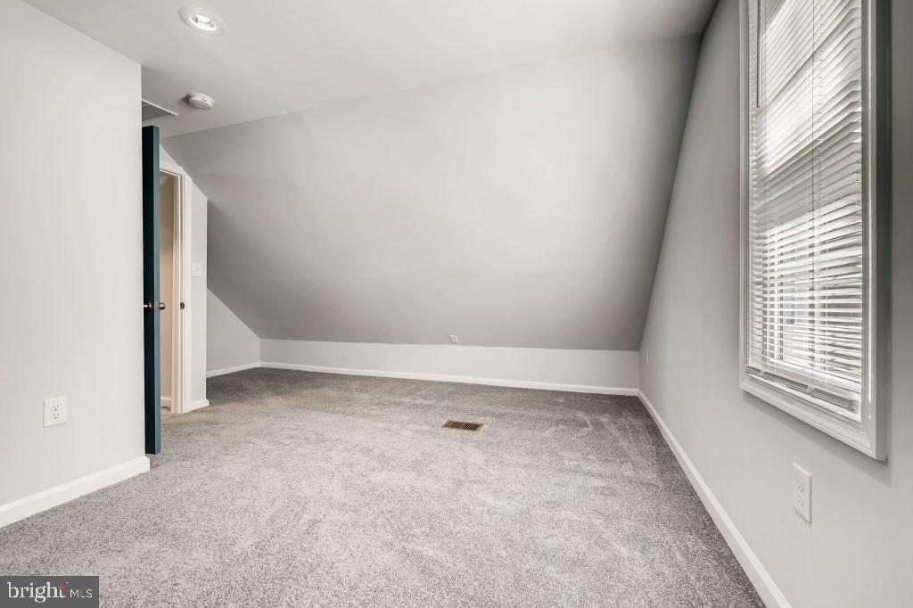 821 Templecliff Road Baltimore, MD 21208 - Photo 22 of 30 Bedroom