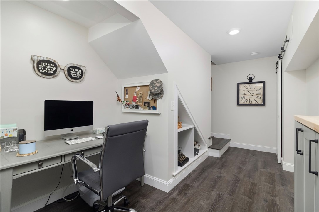 80 Conley Avenue, Unit 9 Cranston, RI 02921 - Photo 34 of 48