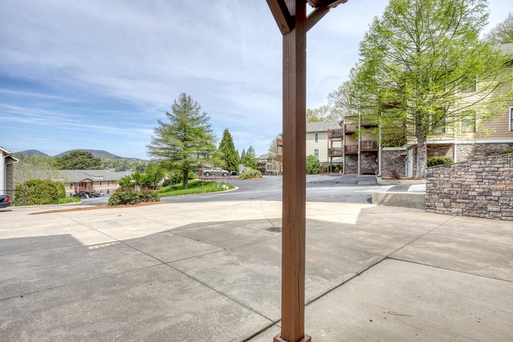 1401 Lakeside Road Hiawassee, GA 30546 - Photo 31 of 46 a view of a road from a balcony