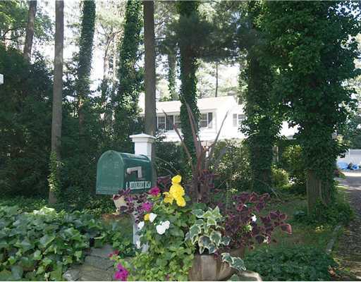 6 Middlesex Road Darien, CT 06820 - Photo 16 of 18 a green field with lots of trees