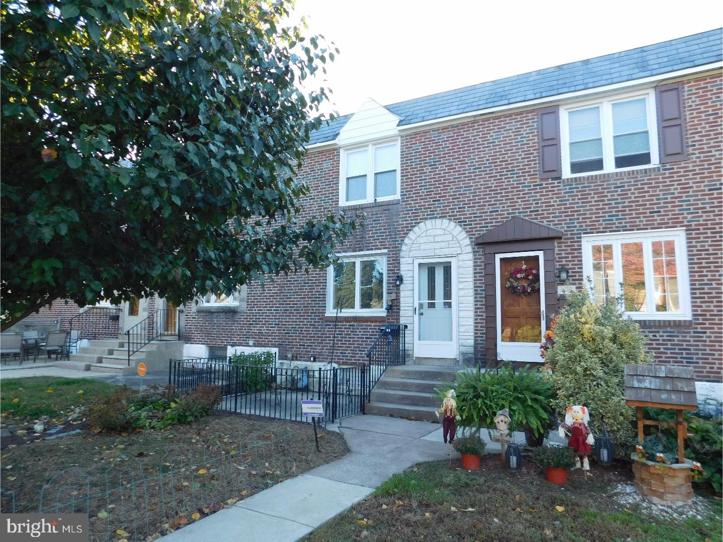 360 Rively Avenue Darby, PA 19023 - Photo 1 of 9 Gallery Image 1