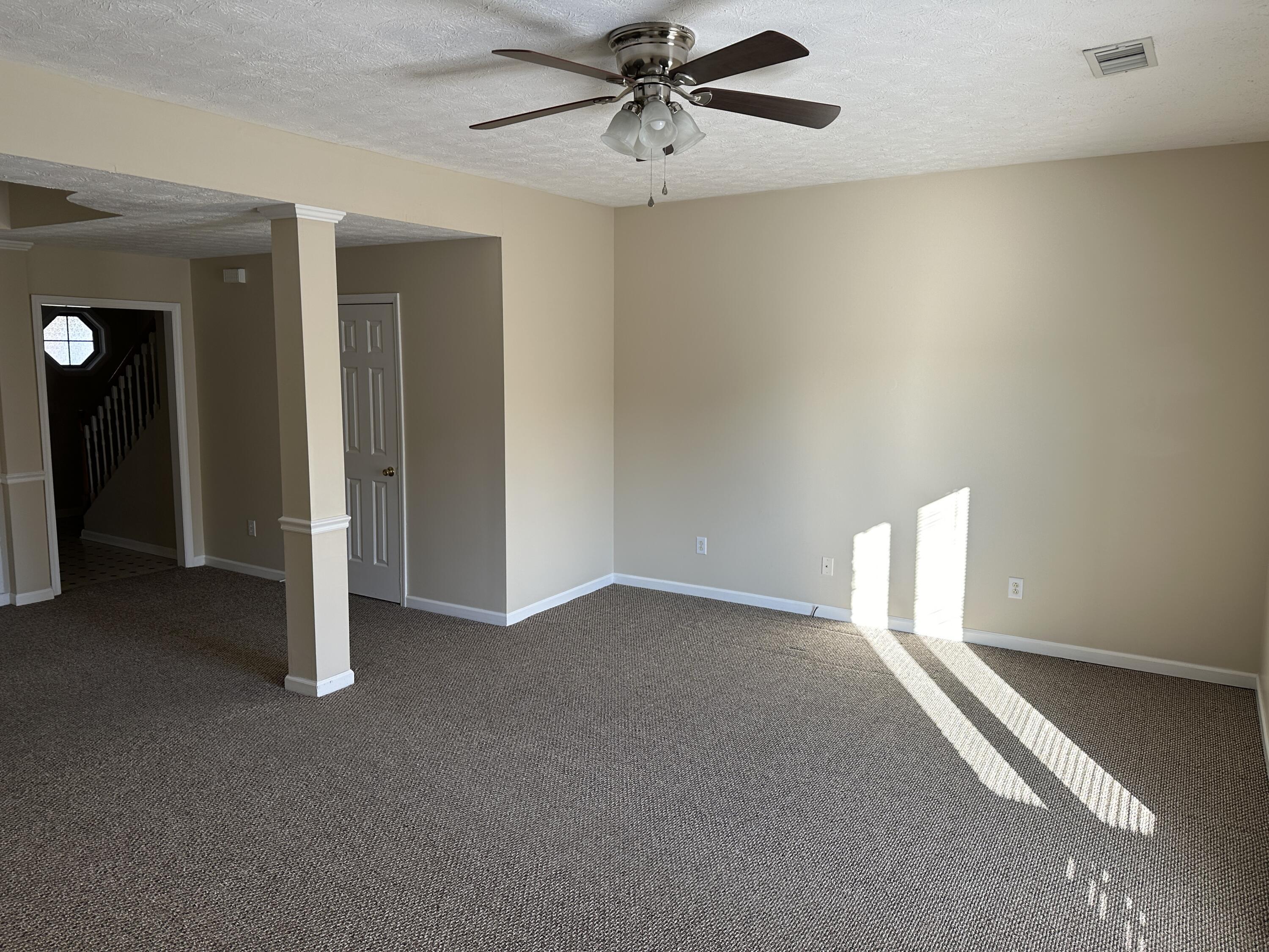 2007 River Ridge Road, Unit 1 Frankfort, KY 40601 - Photo 9 of 49 IMG_4463