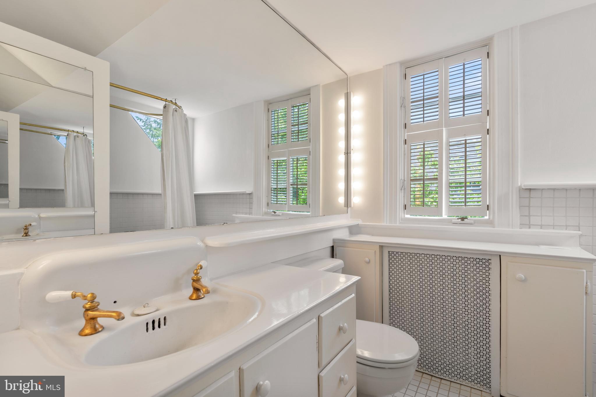 2428 Tracy Place Northwest Washington, DC 20008 - Photo 33 of 49