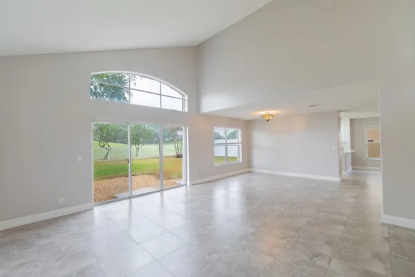 $3,300 | 6276 Grand Cypress Circle, Lake Worth, FL 33463
