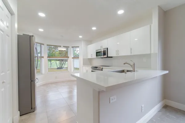 $3,300 | 6276 Grand Cypress Circle, Lake Worth, FL 33463