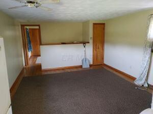 182 Coonpath Road Northeast Lancaster, OH 43130 - Photo 11 of 12 20220504180650868940000000