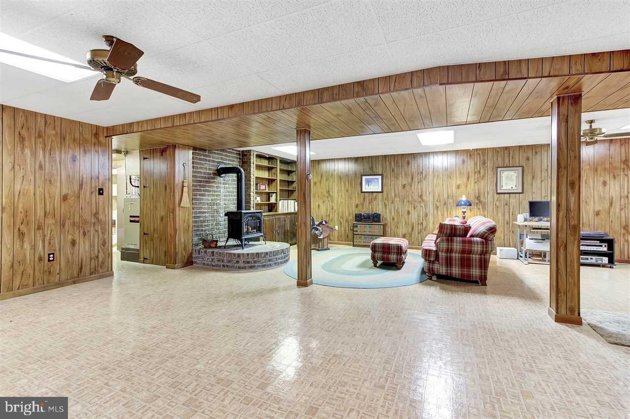 1544 Marburg Road Spring Grove, PA 17362 - Photo 22 of 34
