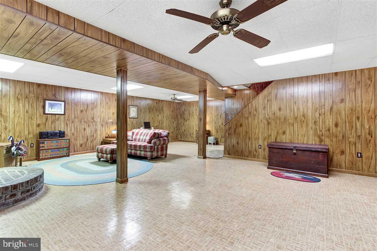 1544 Marburg Road Spring Grove, PA 17362 - Photo 23 of 34