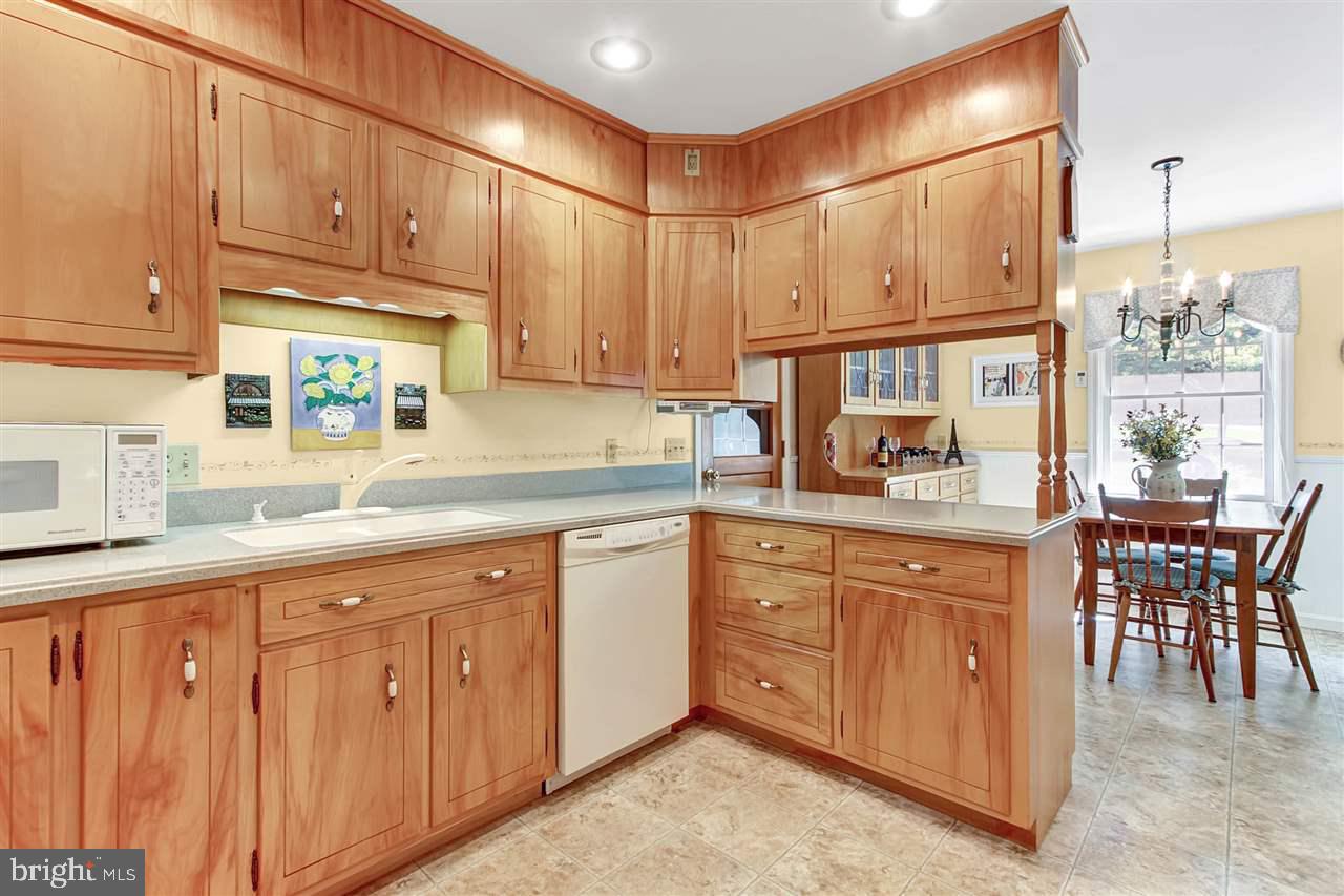 1544 Marburg Road Spring Grove, PA 17362 - Photo 8 of 34