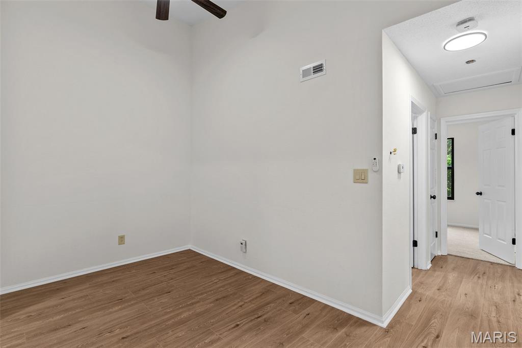 6808 Cottage Grove Lane, Unit I St. Louis, MO 63129 - Photo 11 of 33