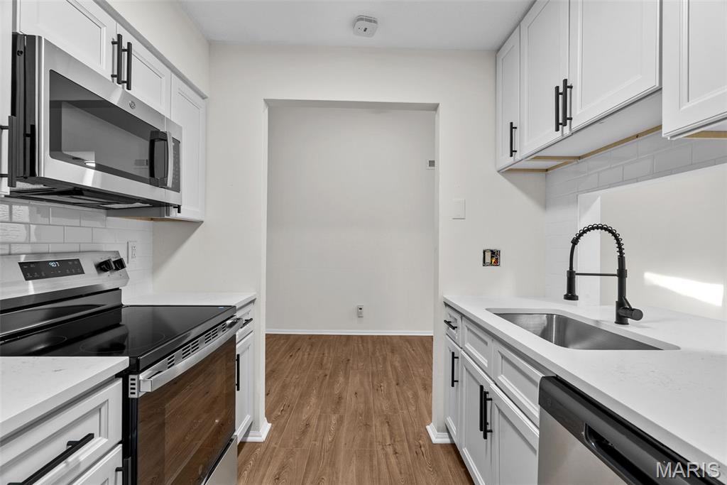 6808 Cottage Grove Lane, Unit I St. Louis, MO 63129 - Photo 14 of 33