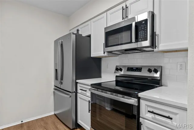 $155,000 | 6808 Cottage Grove Lane, Unit I, St. Louis, MO 63129