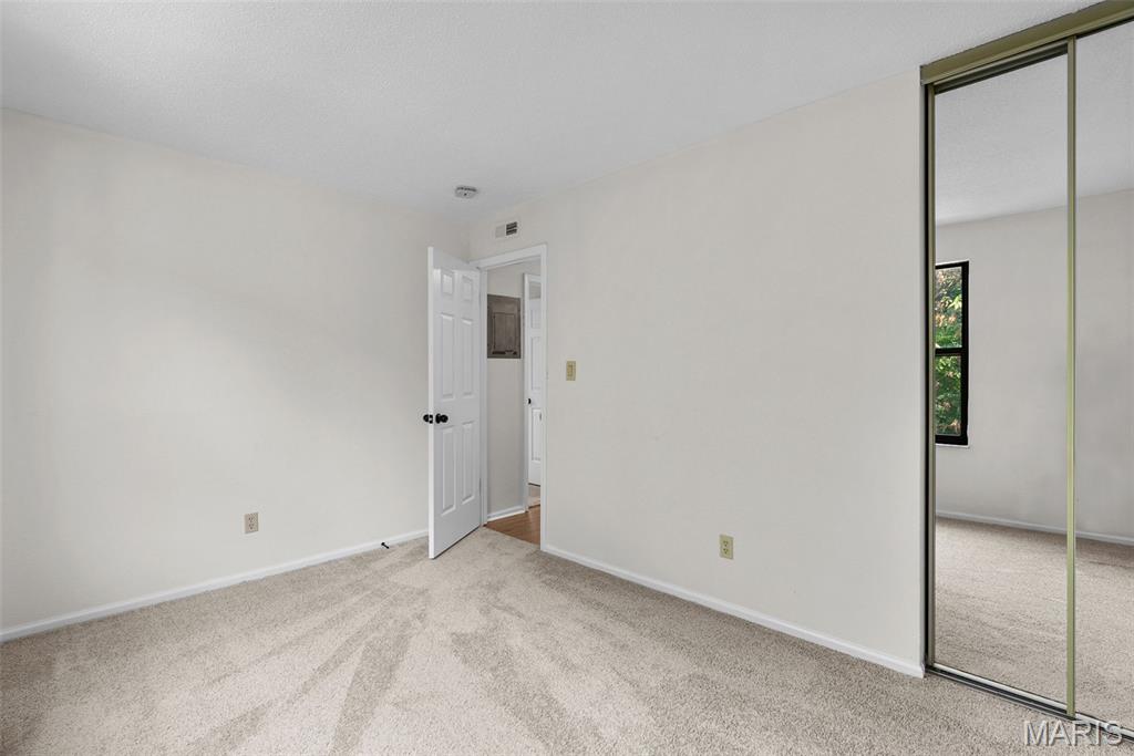 6808 Cottage Grove Lane, Unit I St. Louis, MO 63129 - Photo 27 of 33