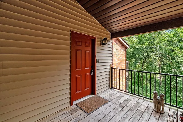 $155,000 | 6808 Cottage Grove Lane, Unit I, St. Louis, MO 63129