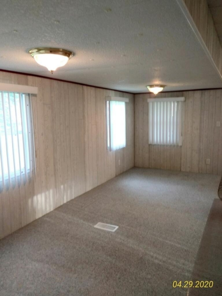 243 Trent Road Ravenna, MI 49451 - Photo 7 of 25 imagejpeg_0(3)