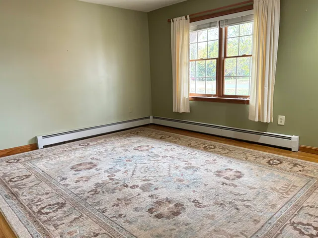 $435,000 | 33 Dearborn Circle, Walpole, NH 03608